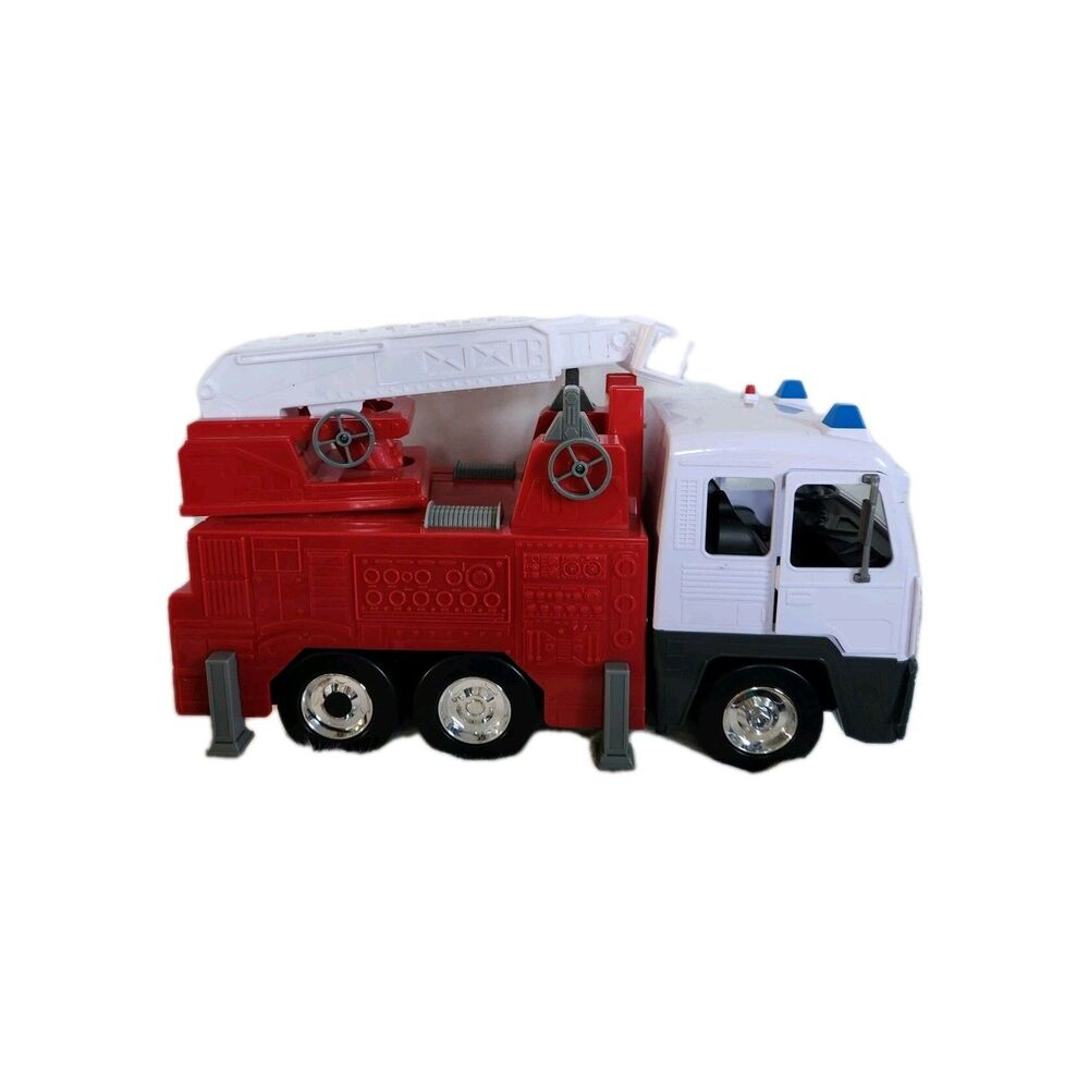 Members Mark Large Toy Fire Truck Red White Lights Sounds Tested Works 18in GUC